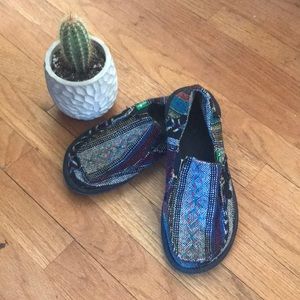 Women’s Sanuk slipper sandal shoe